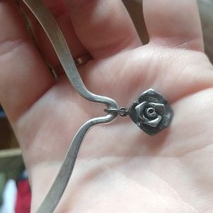 Vintage sterling silver 925 collar necklace with rose flower pendant charm